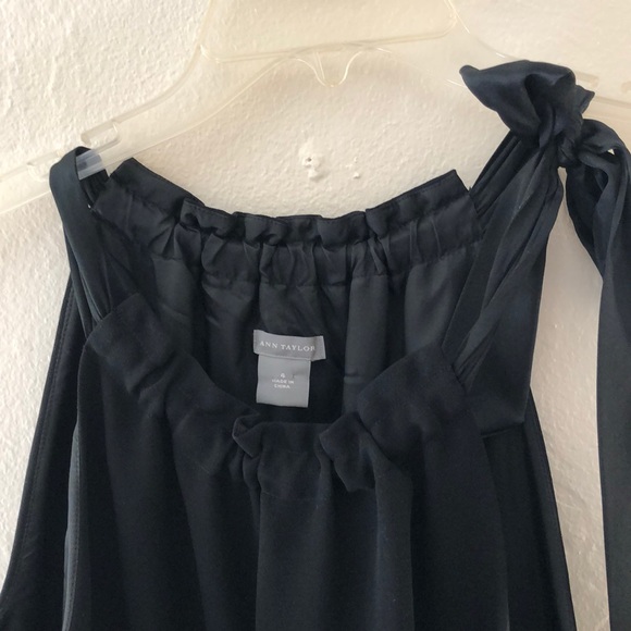 Ann Taylor Little Black Dress with ribbon - Picture 4 of 8